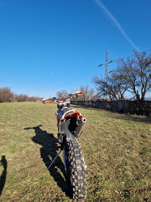 Vând ktm exc 2010 250cm 2t