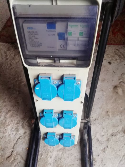 Separator de curent