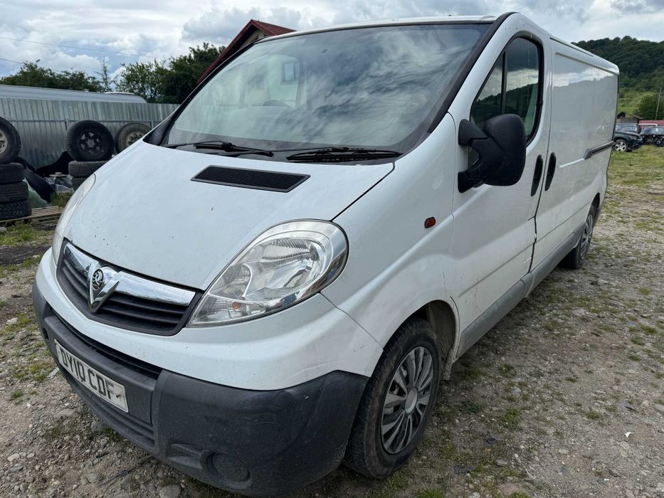 Dezmembrari Dezmembrez Piese piesa Dez Opel Vivaro 2.0 d M9Rm786 2010