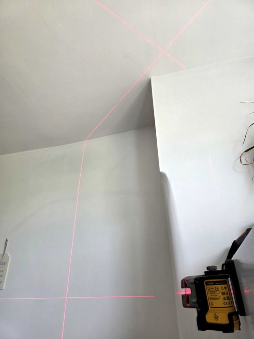 3 линеен Лазерен нивелир Девалт Dewalt DW089