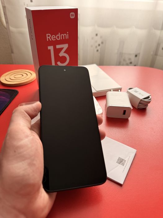 Redmi 13 8GB RAM 256GB памяти