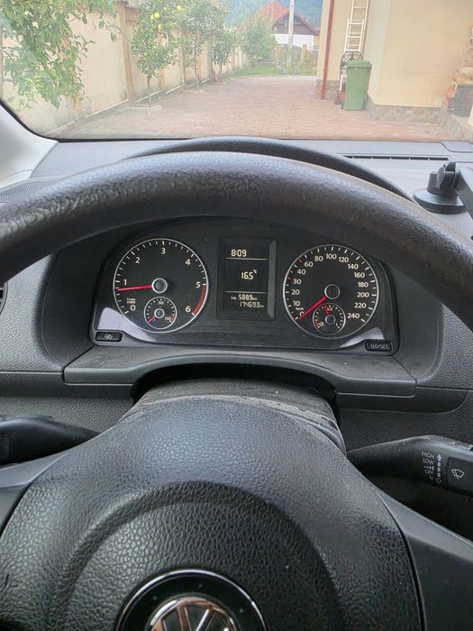 Volkswagen cady 2011