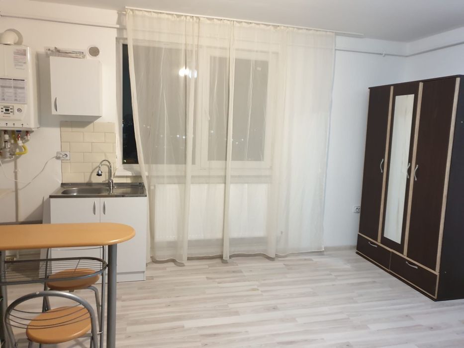 garsoniera de inchiriat vizavi de promenada mall