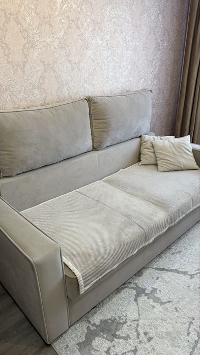 Продам диван в отличном  состоянии