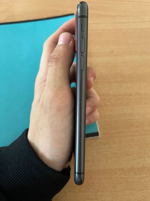 iPhone 11 128GB в бу состояния с торгом