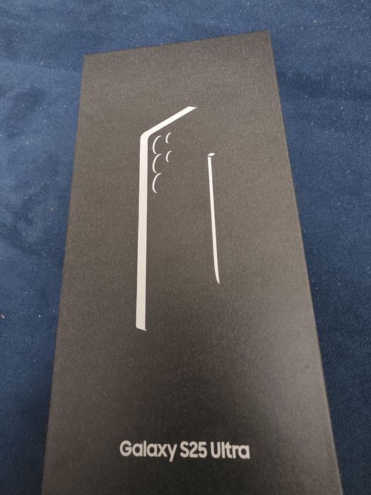 Обмен s25 ultra чёрный как новый