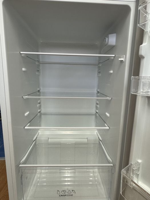 Frigider aproape nou, preț negociabil, stare bună