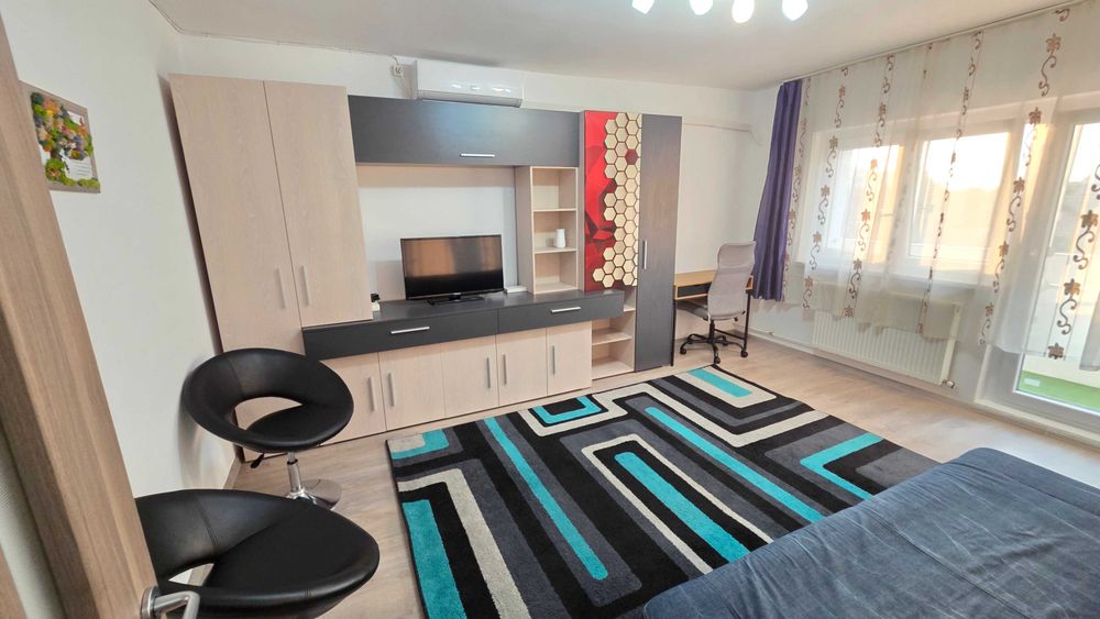 Inchiriez Apartament 1 camera, 45MP, Vlaicu-Poetului