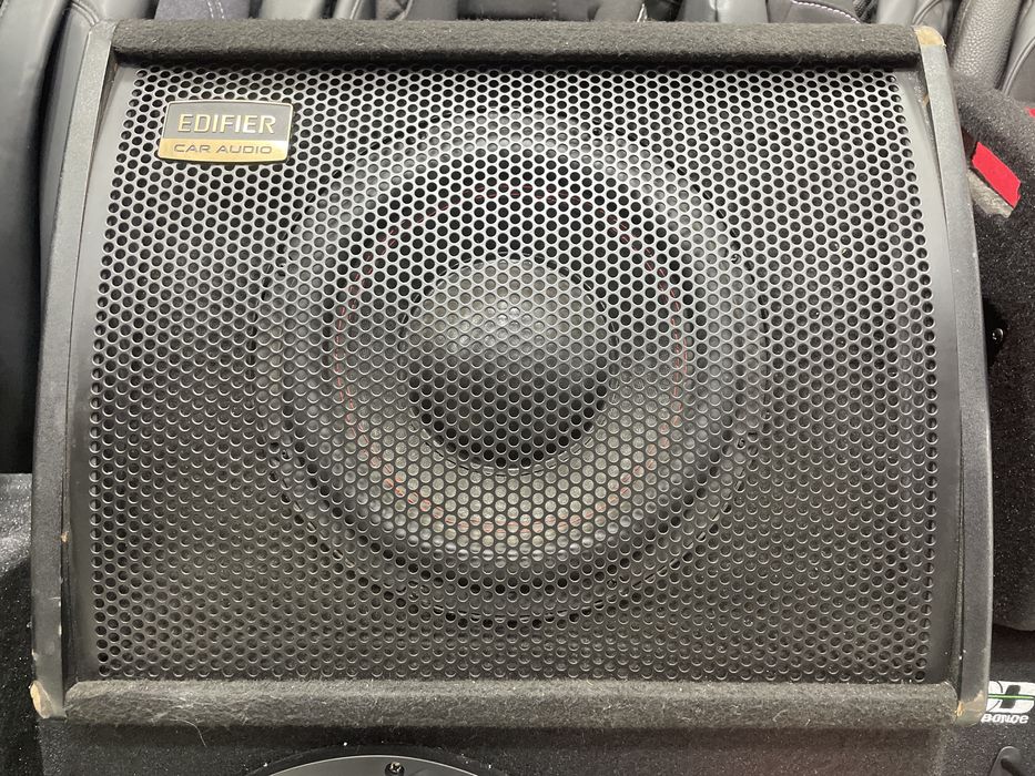 Edifer subwoofer