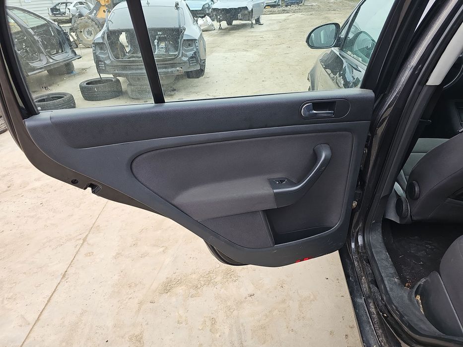 Tapiterie usa stanga spate Volkswagen Golf 5 Plus (5M1) [Fabr 2005-20