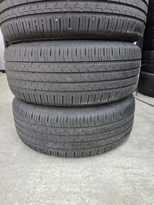 4 Броя 235/55/18 Continental 5,8mm 22dot