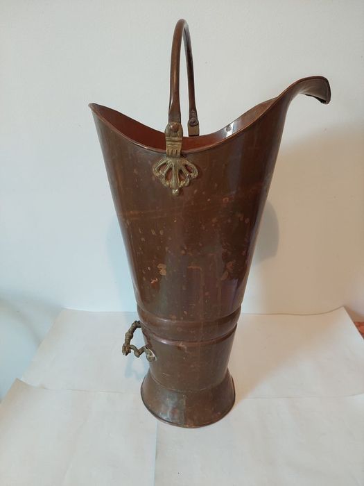 Suport umbrela, obiect vintage pentru decor, din alama