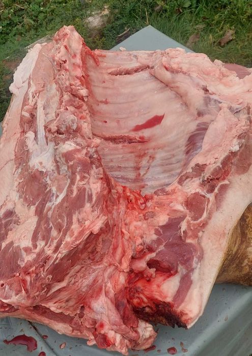 Продавам домашна сланина, свинска мас,домашни яйца