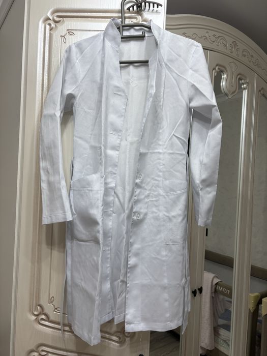 Продаю хир.кастюм, халаты