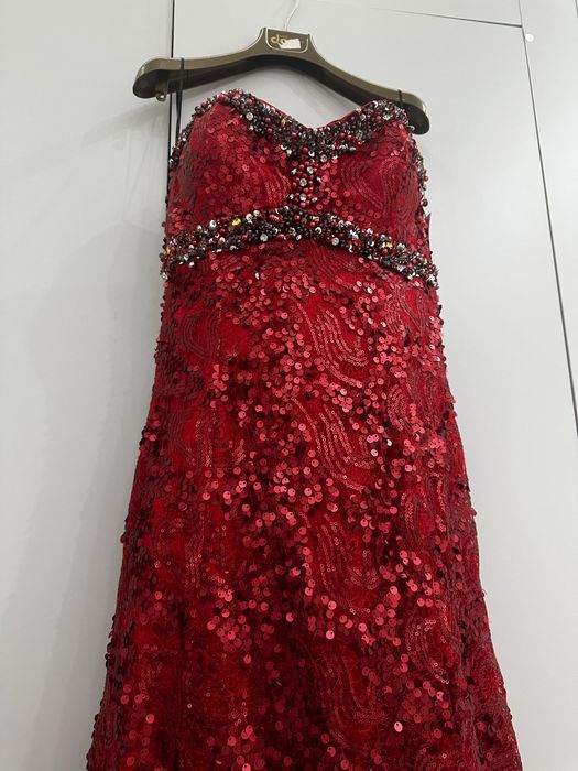 Вечернее платье платья