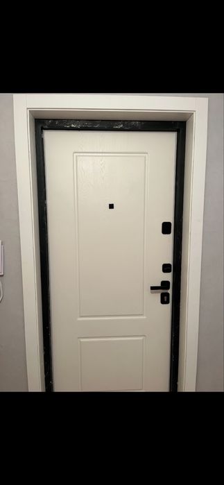 Установщик дверей