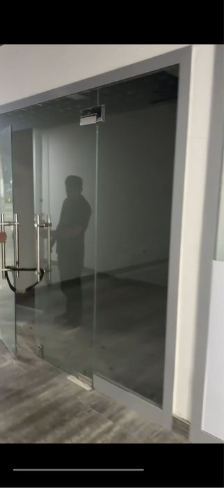 Магазин Бухоро савдо мажмуаси эски крити тиллочилар томони олд томонид
