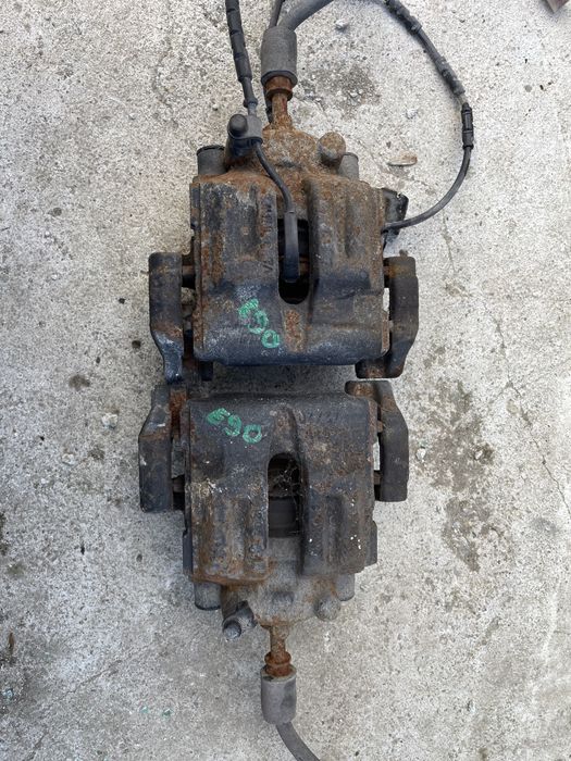 Etrier frâna spate stanga / dreapta BMW e90 e91 e93 e92