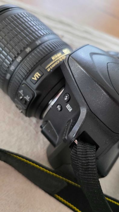 Фотоапарат Nikon D3400 + обектив Nikkor 18-105mm VR