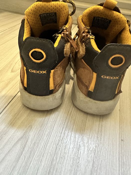 Ghete Geox marimea 31
