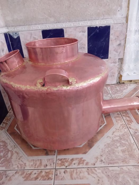 Vand cazane de făcut țuică