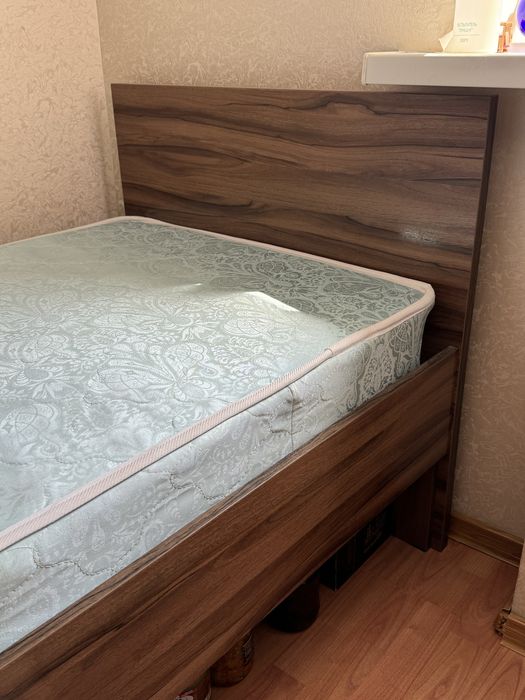 Кровать односпальная