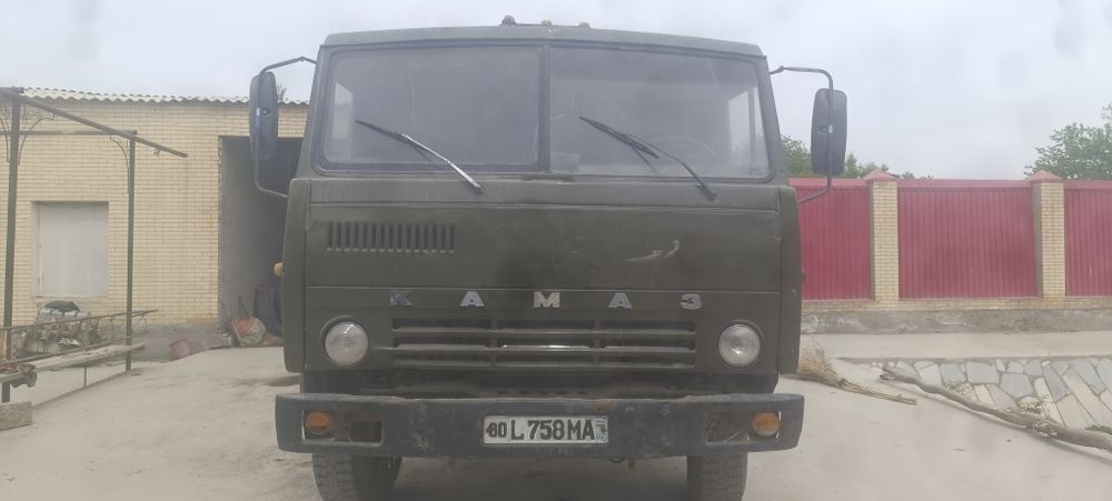 Kamaz samasval  1990 yil sotiladi. Balonlari yangi 70% , dizel mator,