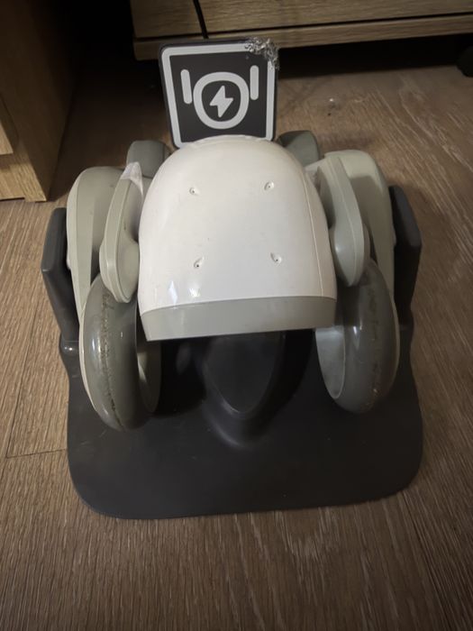 Vand robot Loona Petboot