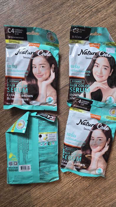 Краска -шампунь для волос,Тайланд.