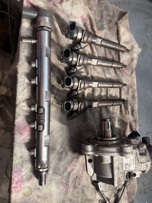 Комплект дюзи с помпа и рел