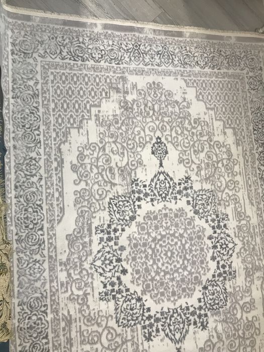 Новый ковер 2х3 м