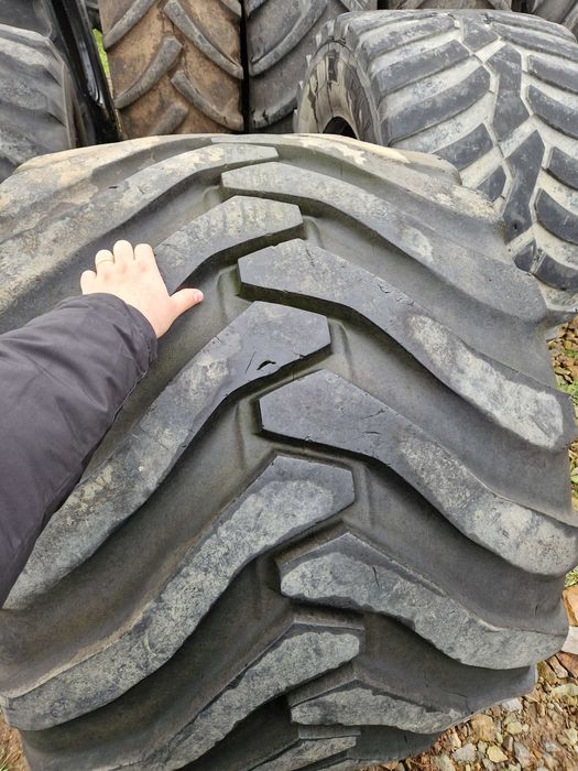 Anvelope 800/45r26.5 Alliance Sh, Claas remorca !