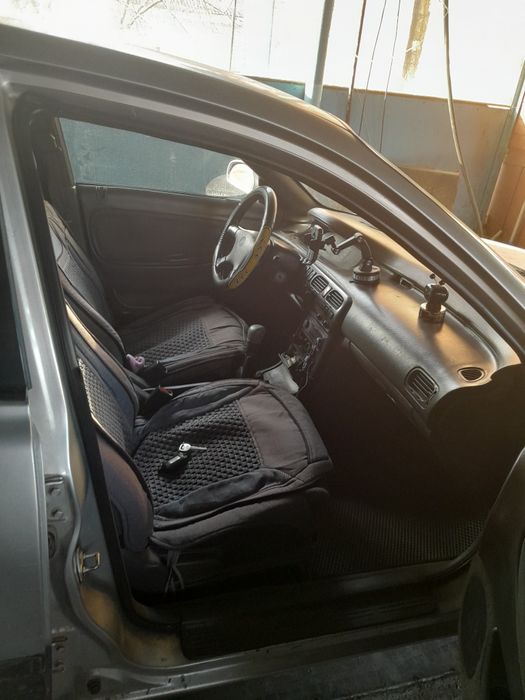 Продам машину МАЗДА626