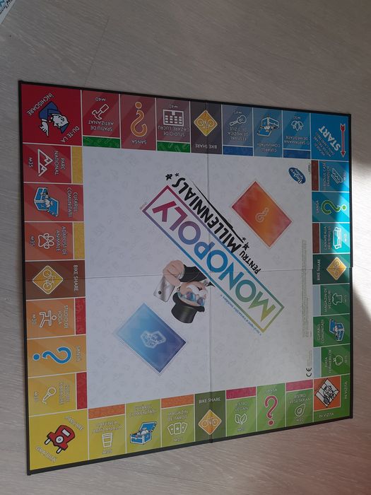 Joc de societate Monopoly for Millenials