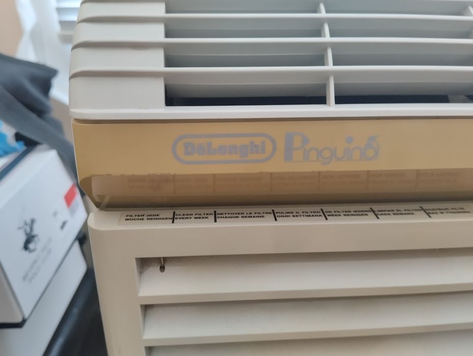 Мобилен климатик Delonghi Type PAC AL2