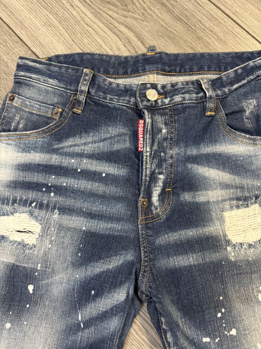 Pantaloni scurti Dsquared 2 / PREMIUM 2025