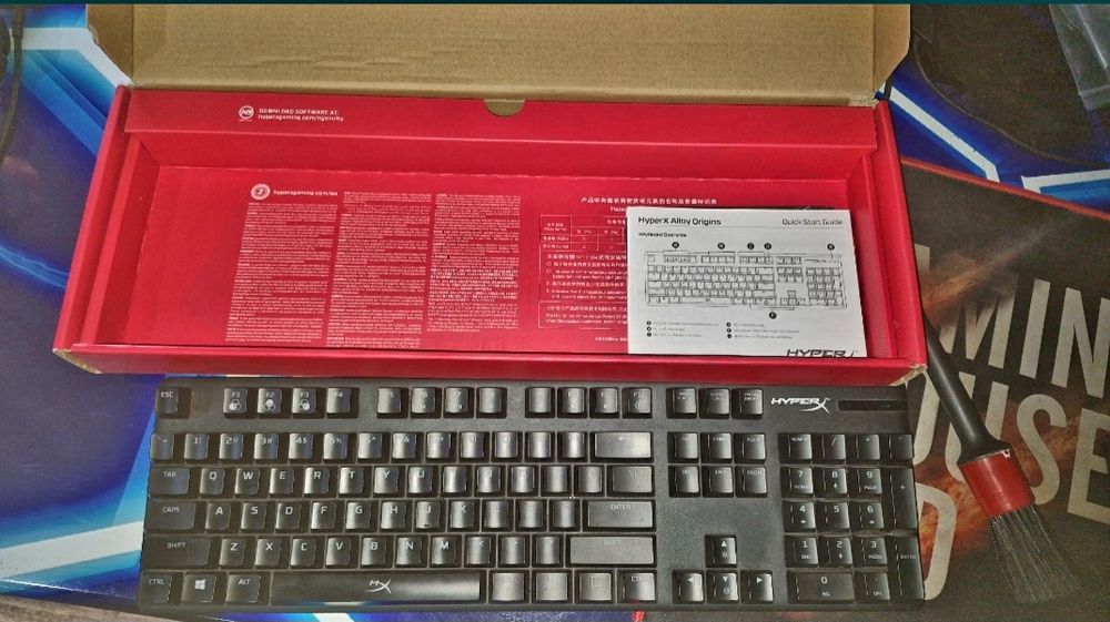 Vând tastatura gaming