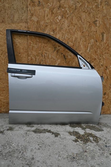 Врата предна Subaru Forester 2010
