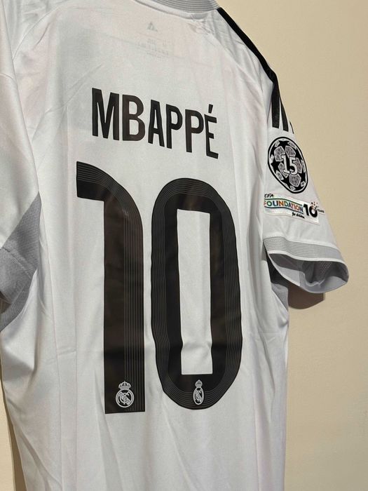 Тениска на Mbappe в Real Madrid за  2025/26 - ЧИСТО НОВА!