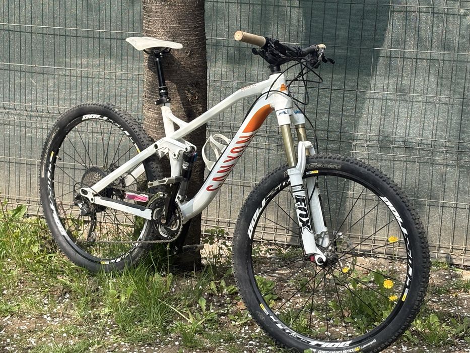 Vând Canyon  Nerve Al pe 27.5
