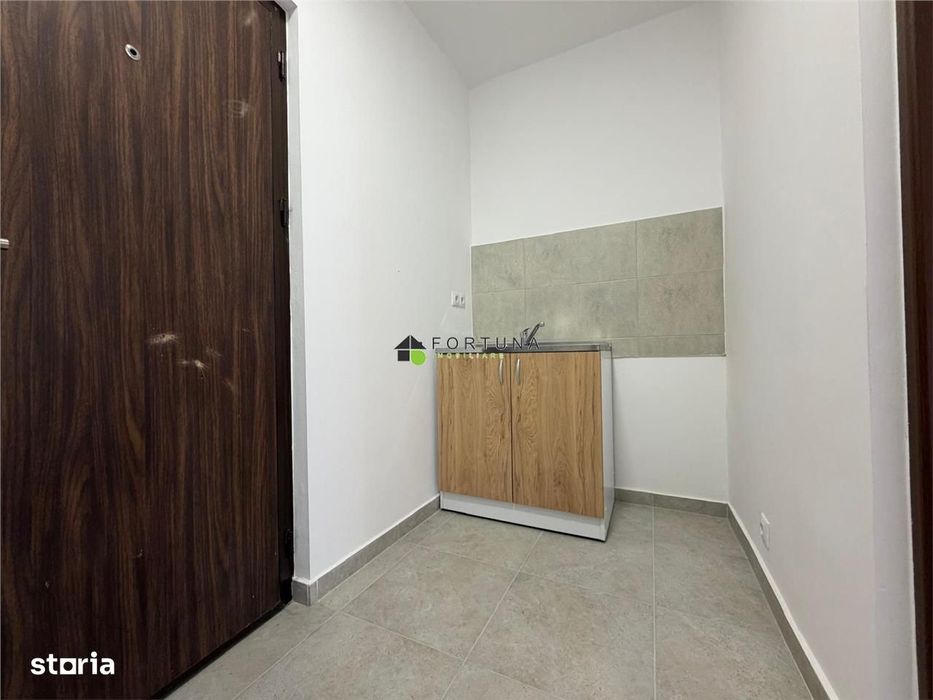 Garsoniera mica, renovata, pe str. Zizinului — fotografia 3
