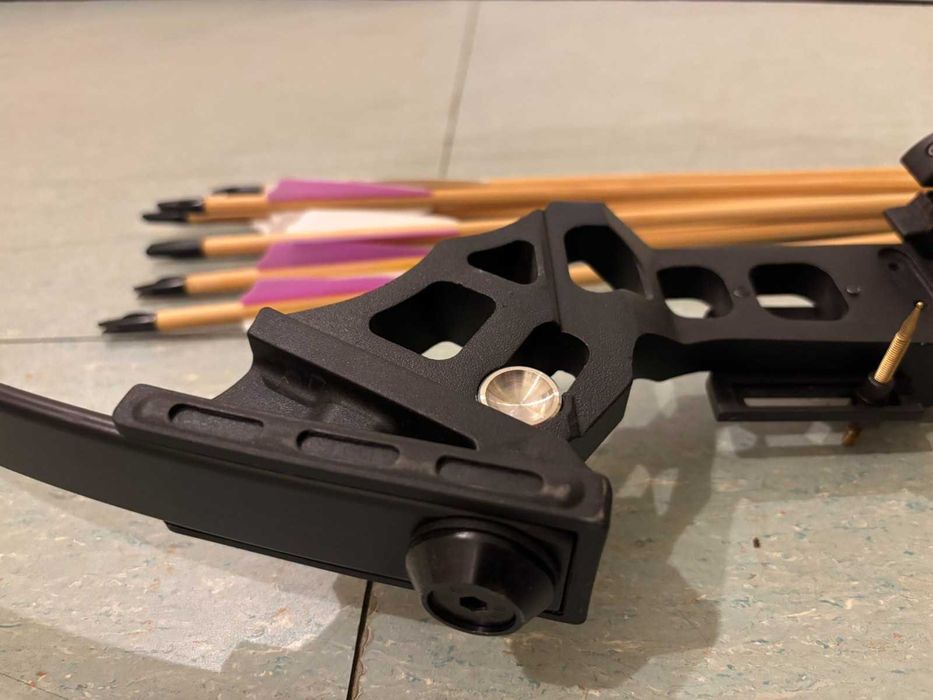 Рефлексен лък - Recurve Bow