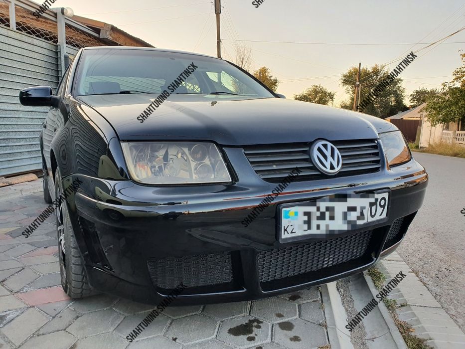 Передний бампер Volkswagen Bora-Jetta