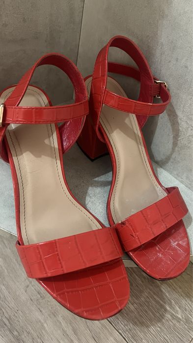 Красный Туфли