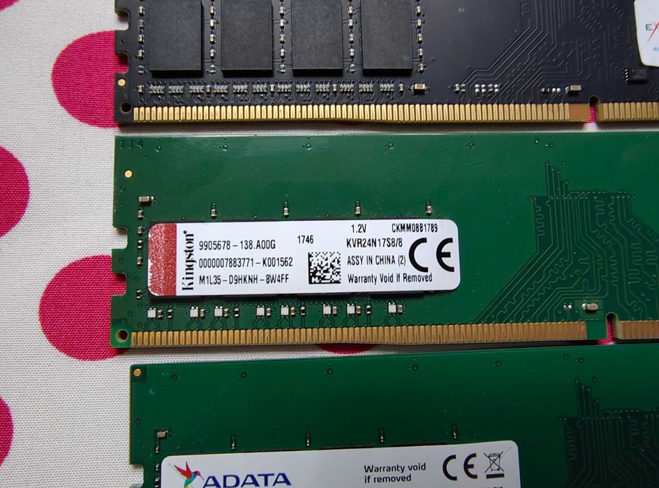 Memorie Ram Samsung, Adata 8 Gb DDR 4 2400 Desktop.