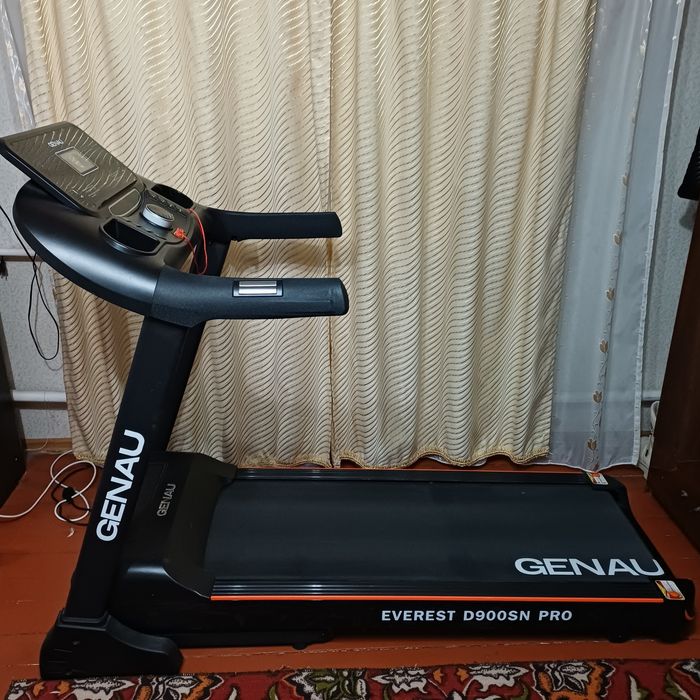 Беговая дорожка GENAU