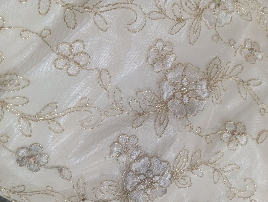 Платье на свадьбу,прямое