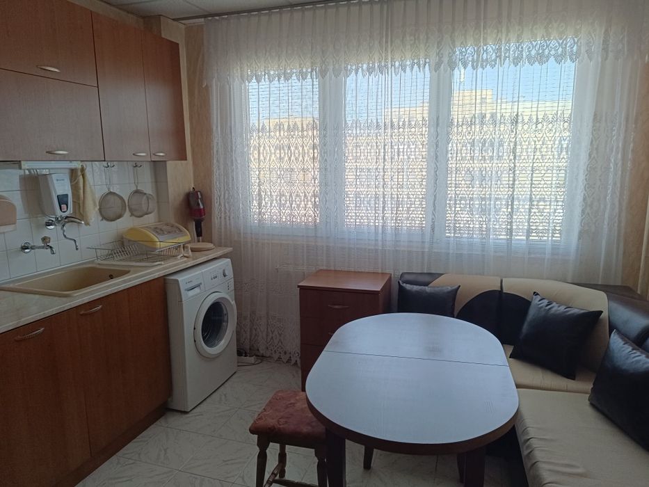 Продава се Тристаен апартамент в Севлиево - 97 кв.м за 1052 €/кв.м - Снимка #4