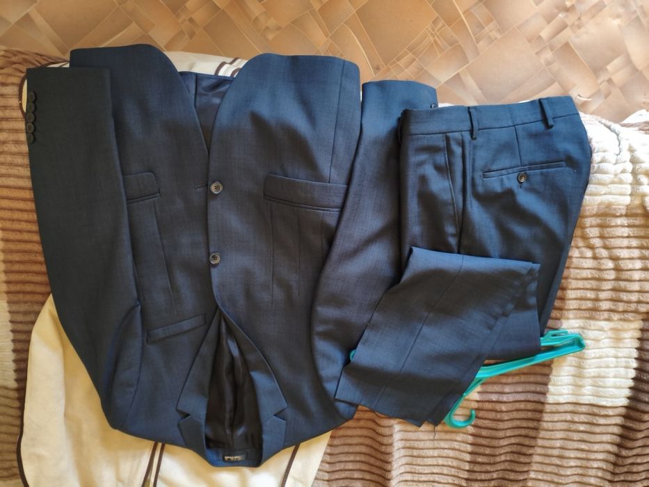 Костюм с брюками