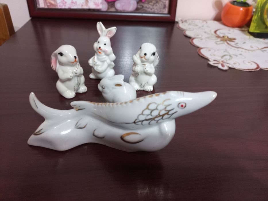 СССР фарфор,статуэтки "Щука", "Зайцы".
